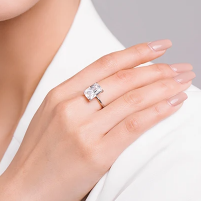 Bijou Zirconia Silver Ring